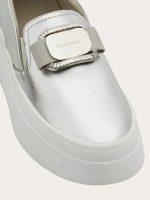 Ferragamo New Vara plate slip on - Image 2